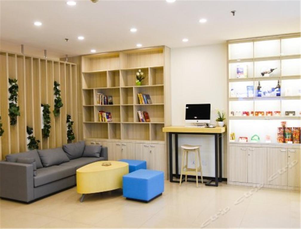 Hanting Hotel Dalian Olympic Square Hotel Екстер'єр фото